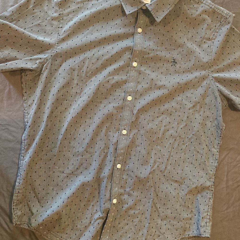 Men’s original Penguin button up shirt